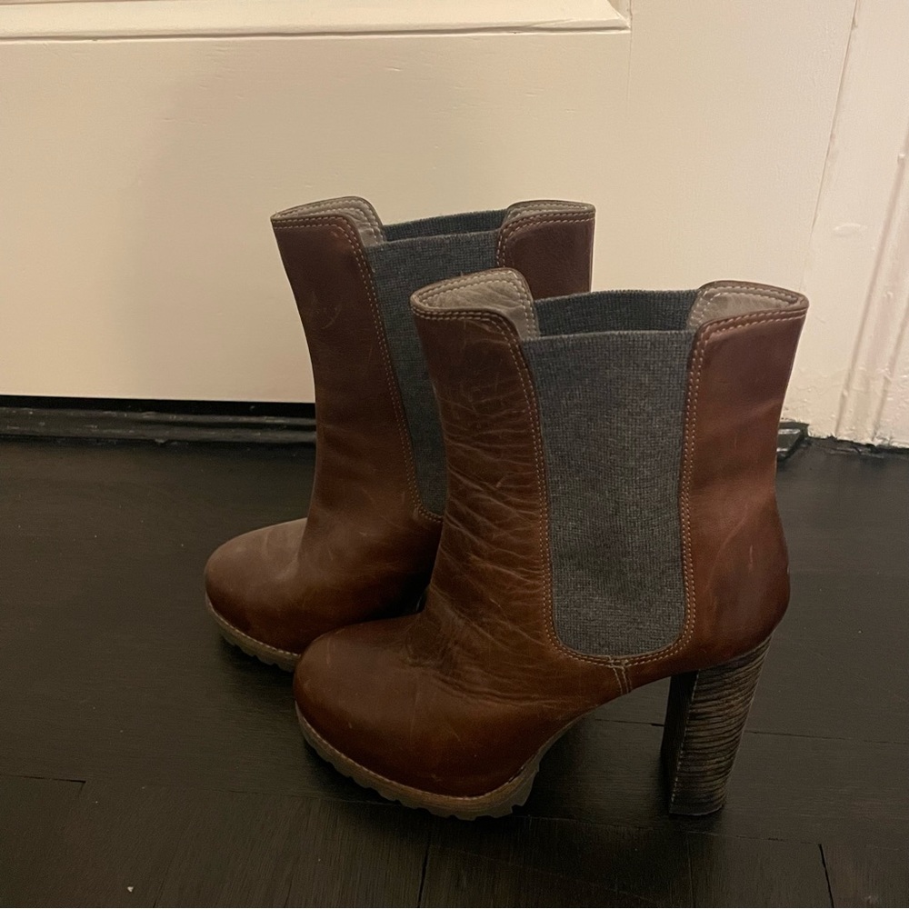 Brunello Cucinelli lug sole heeled Chelsea boot